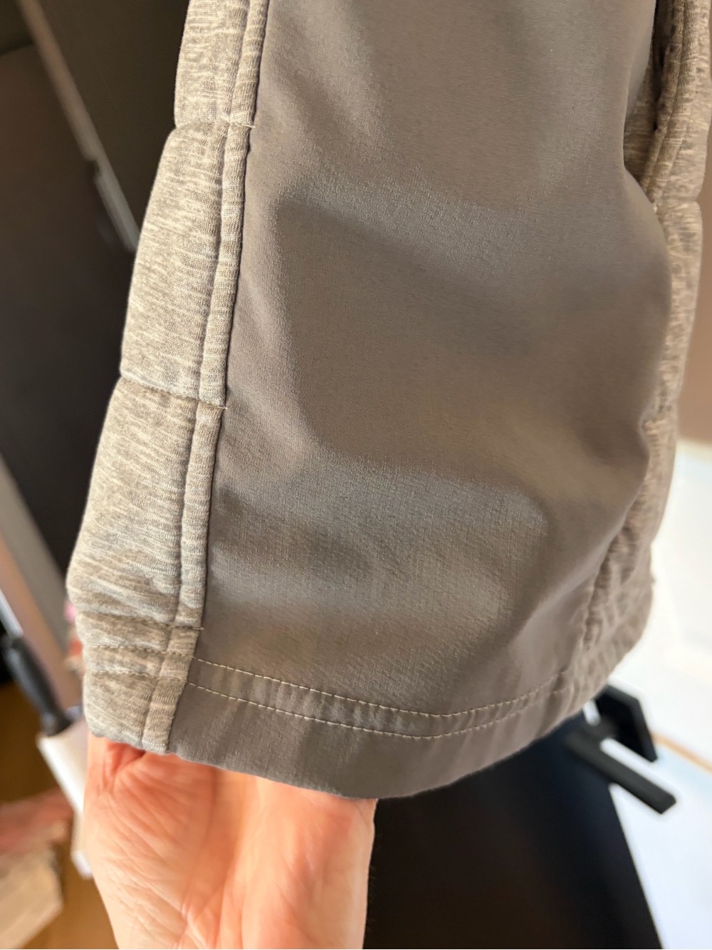 Columbia Gray Quilted Sleeveless Vest with Dark Side Panels - Picture 6 of 9